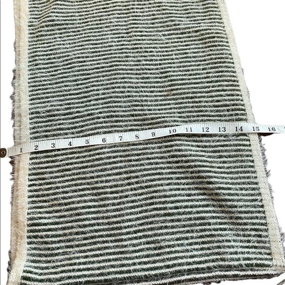 Look Women's Green and Tan Striped Infinity Scarf - OS - Picture 3 of 6